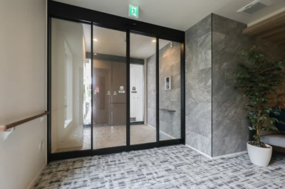 ヘーベルVillage鶴間～クレサングリュ～