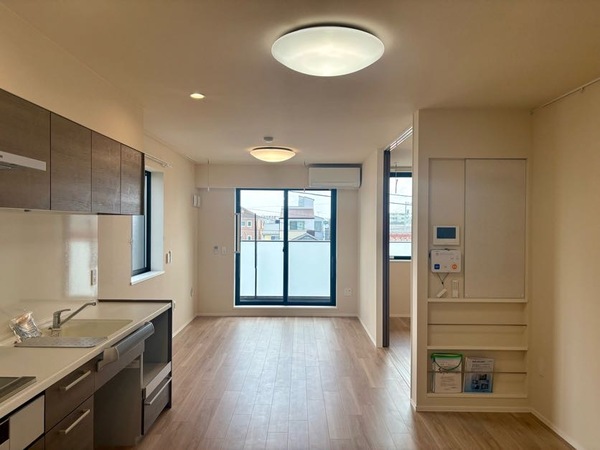 ヘーベルVillage南林間|サンボナール～室内